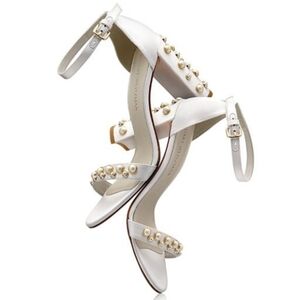 STEWART WEITZMAN More Pearl Sandal In Nappa White Leather 10.5.